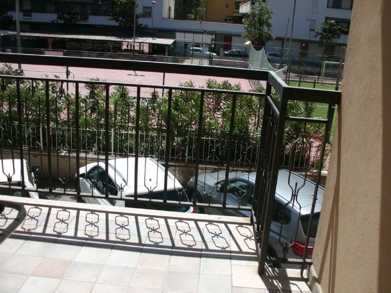 <span  class="uc_style_uc_tiles_grid_image_elementor_uc_items_attribute_title" style="color:#ffffff;">53105.jpg</span>