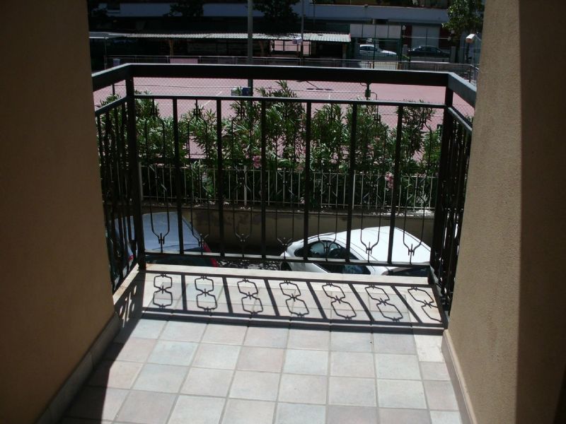 <span  class="uc_style_uc_tiles_grid_image_elementor_uc_items_attribute_title" style="color:#ffffff;">53111.jpg</span>