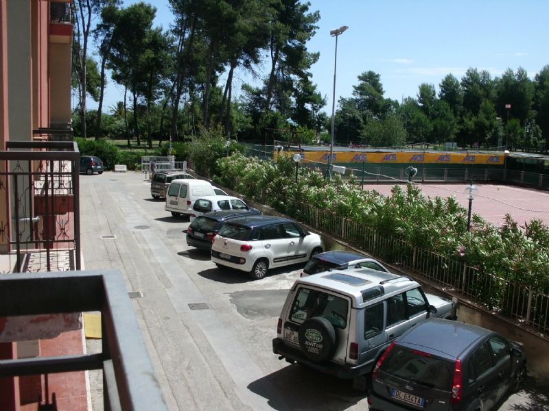 <span  class="uc_style_uc_tiles_grid_image_elementor_uc_items_attribute_title" style="color:#ffffff;">53112.jpg</span>