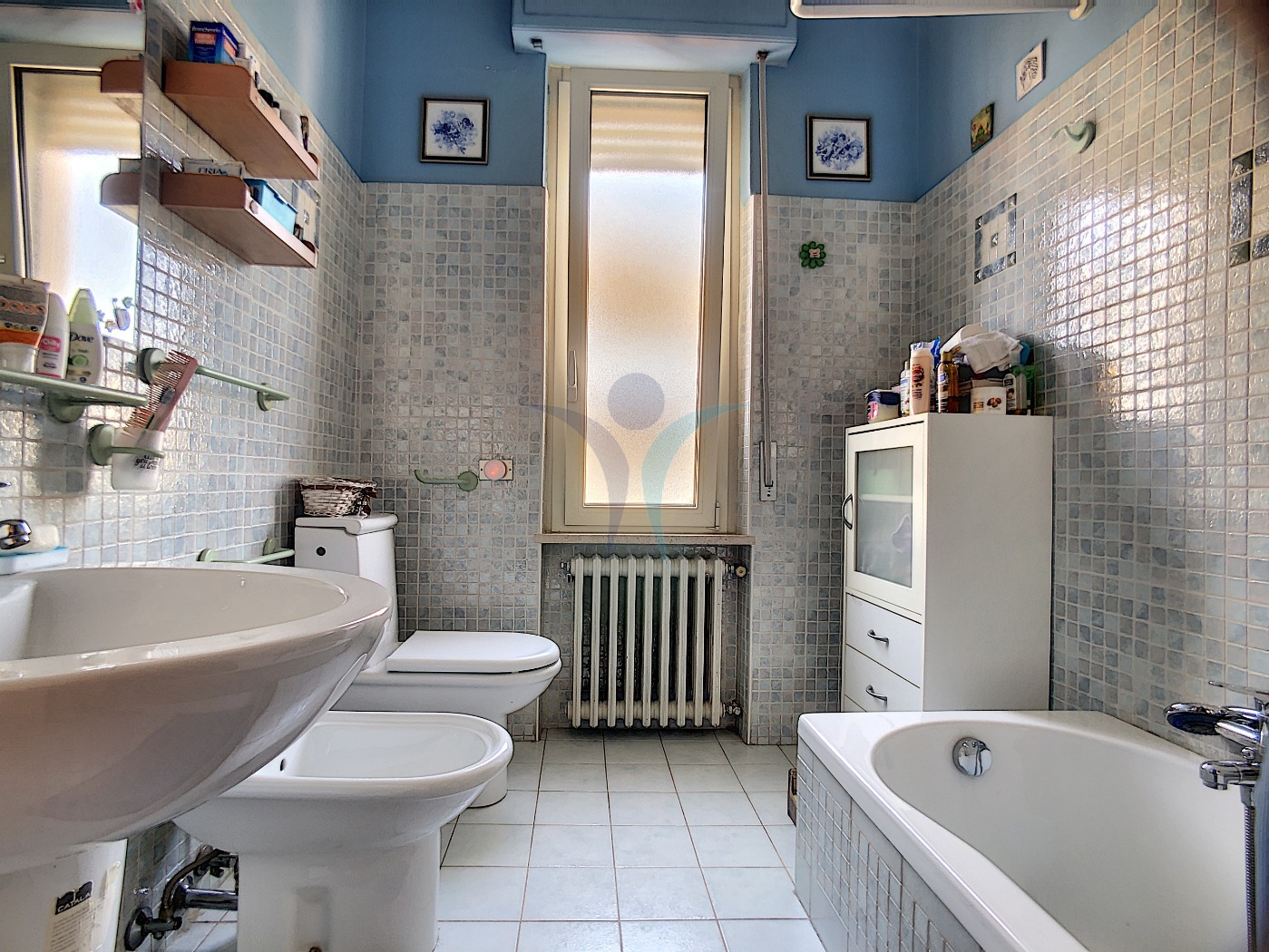 <span  class="uc_style_uc_tiles_grid_image_elementor_uc_items_attribute_title" style="color:#ffffff;">55501.jpg</span>