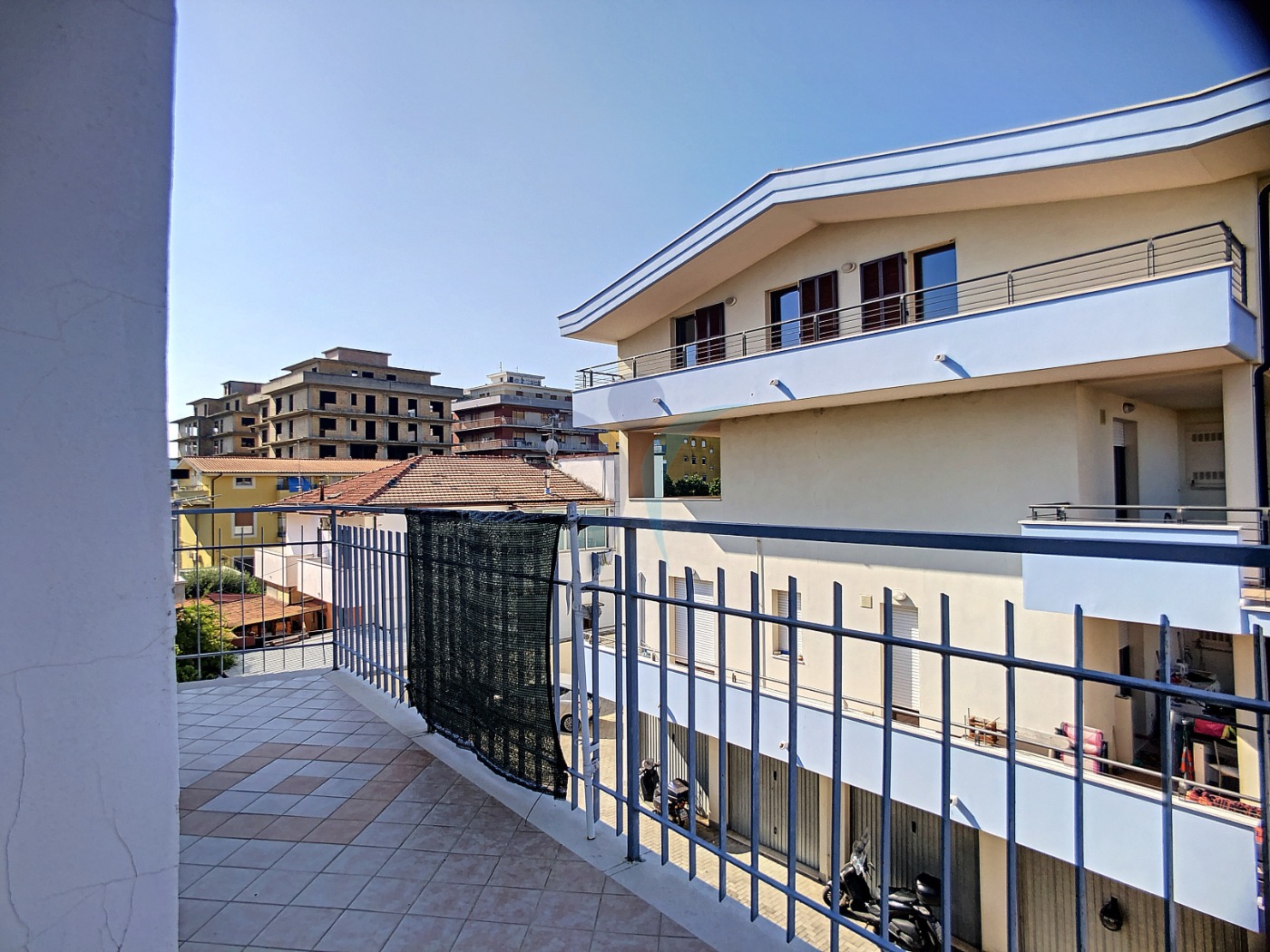 <span  class="uc_style_uc_tiles_grid_image_elementor_uc_items_attribute_title" style="color:#ffffff;">55509.jpg</span>