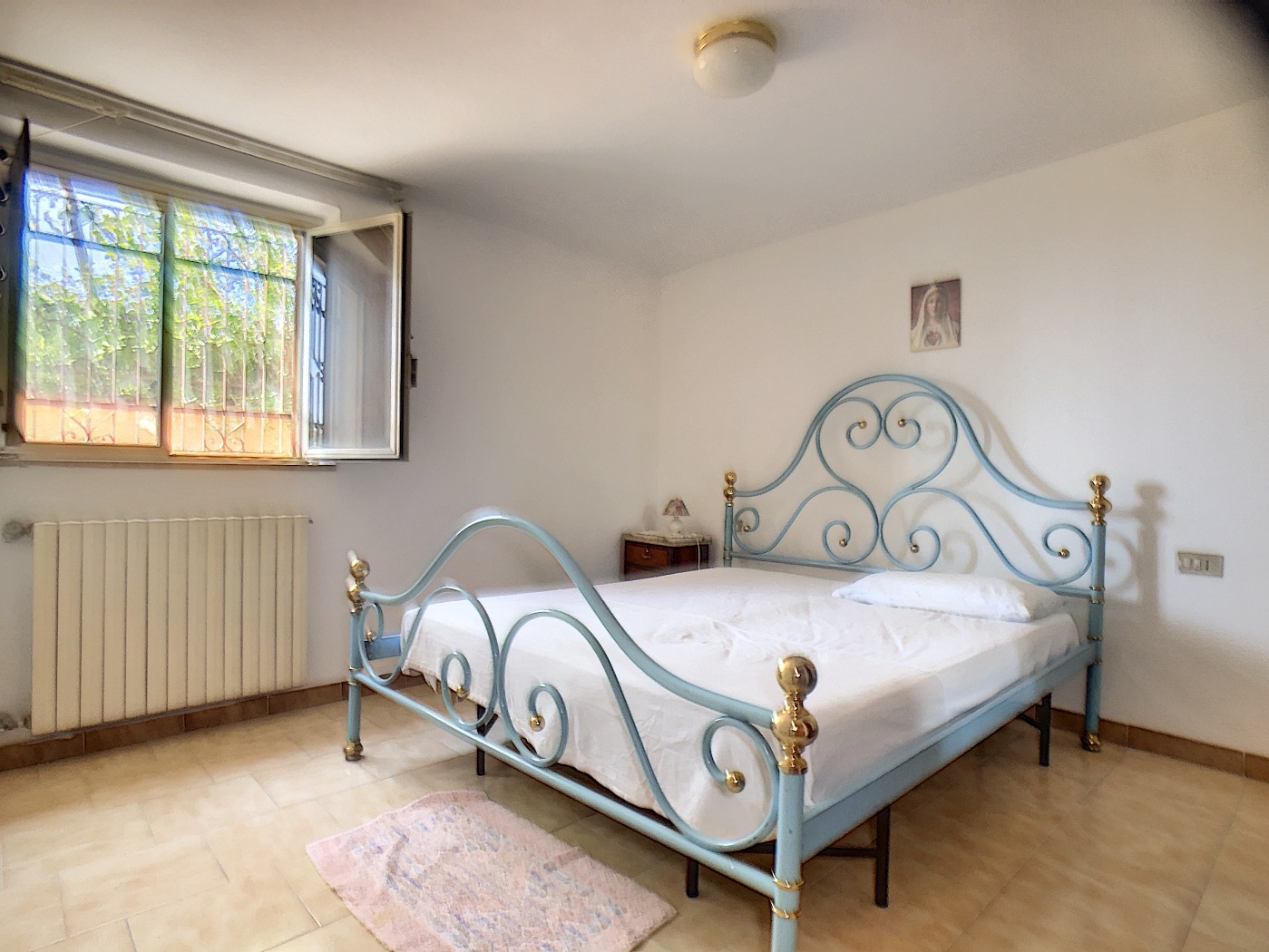 <span  class="uc_style_uc_tiles_grid_image_elementor_uc_items_attribute_title" style="color:#ffffff;">55440.jpeg</span>