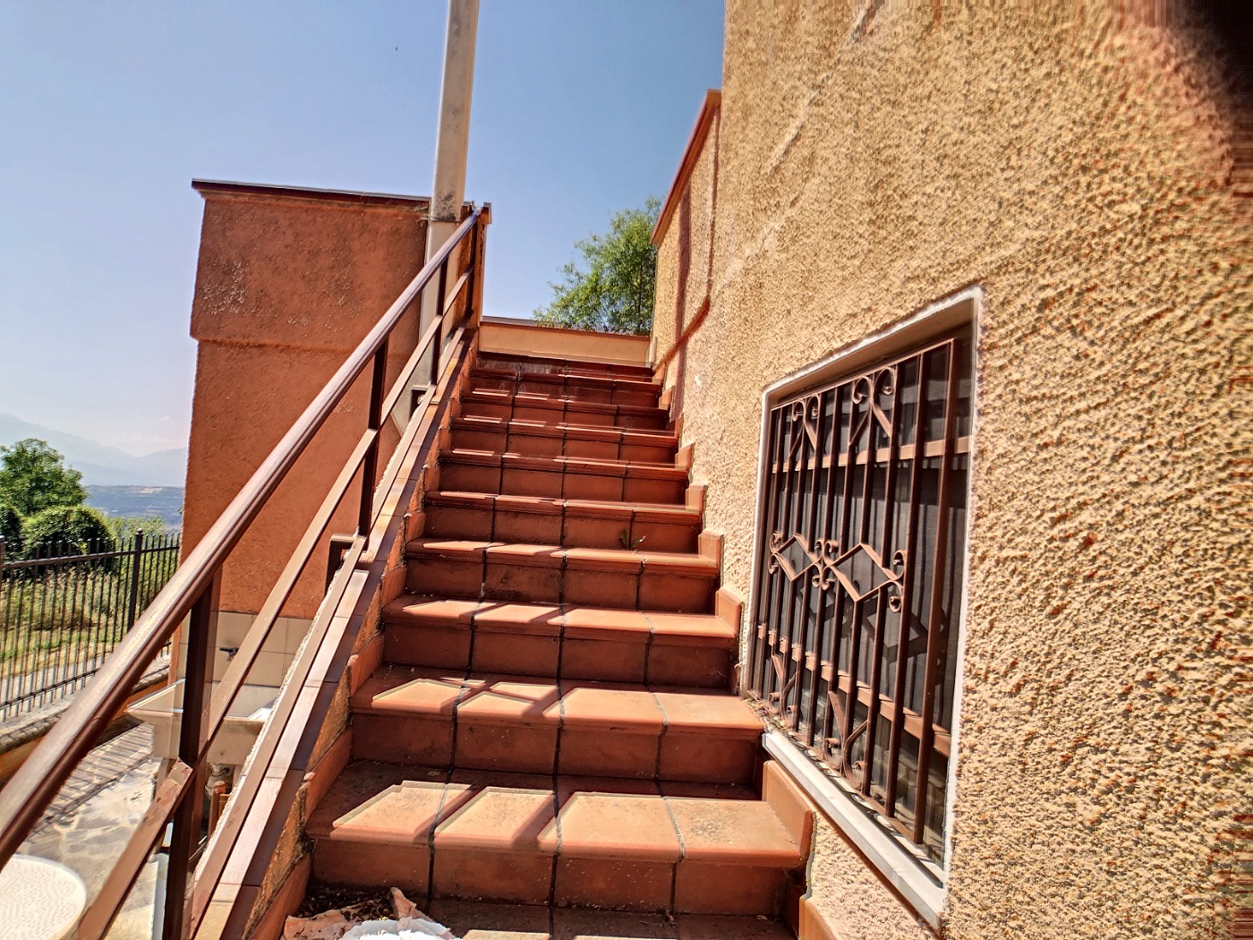 <span  class="uc_style_uc_tiles_grid_image_elementor_uc_items_attribute_title" style="color:#ffffff;">55446.jpeg</span>