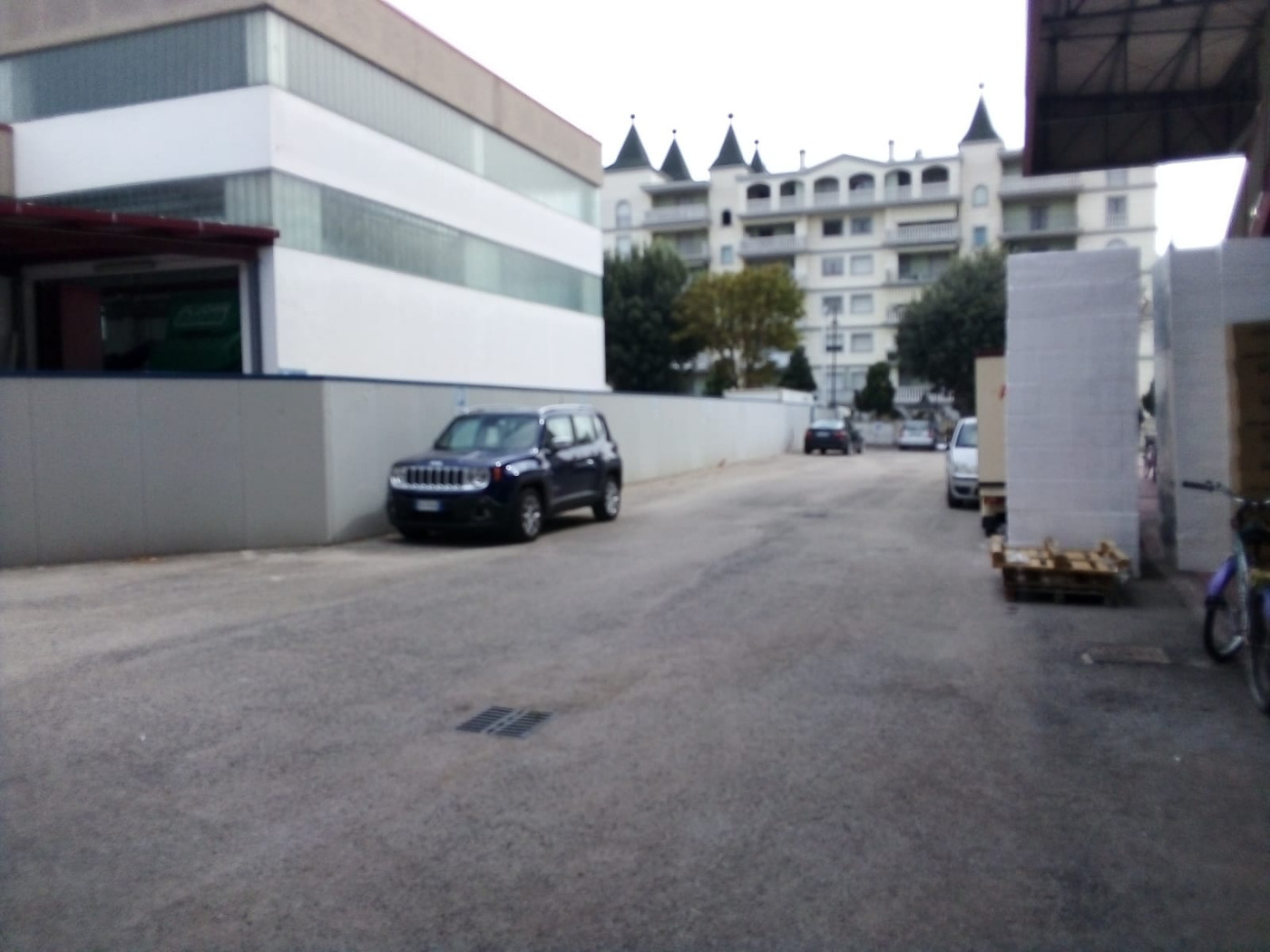 <span  class="uc_style_uc_tiles_grid_image_elementor_uc_items_attribute_title" style="color:#ffffff;">55877.jpg</span>