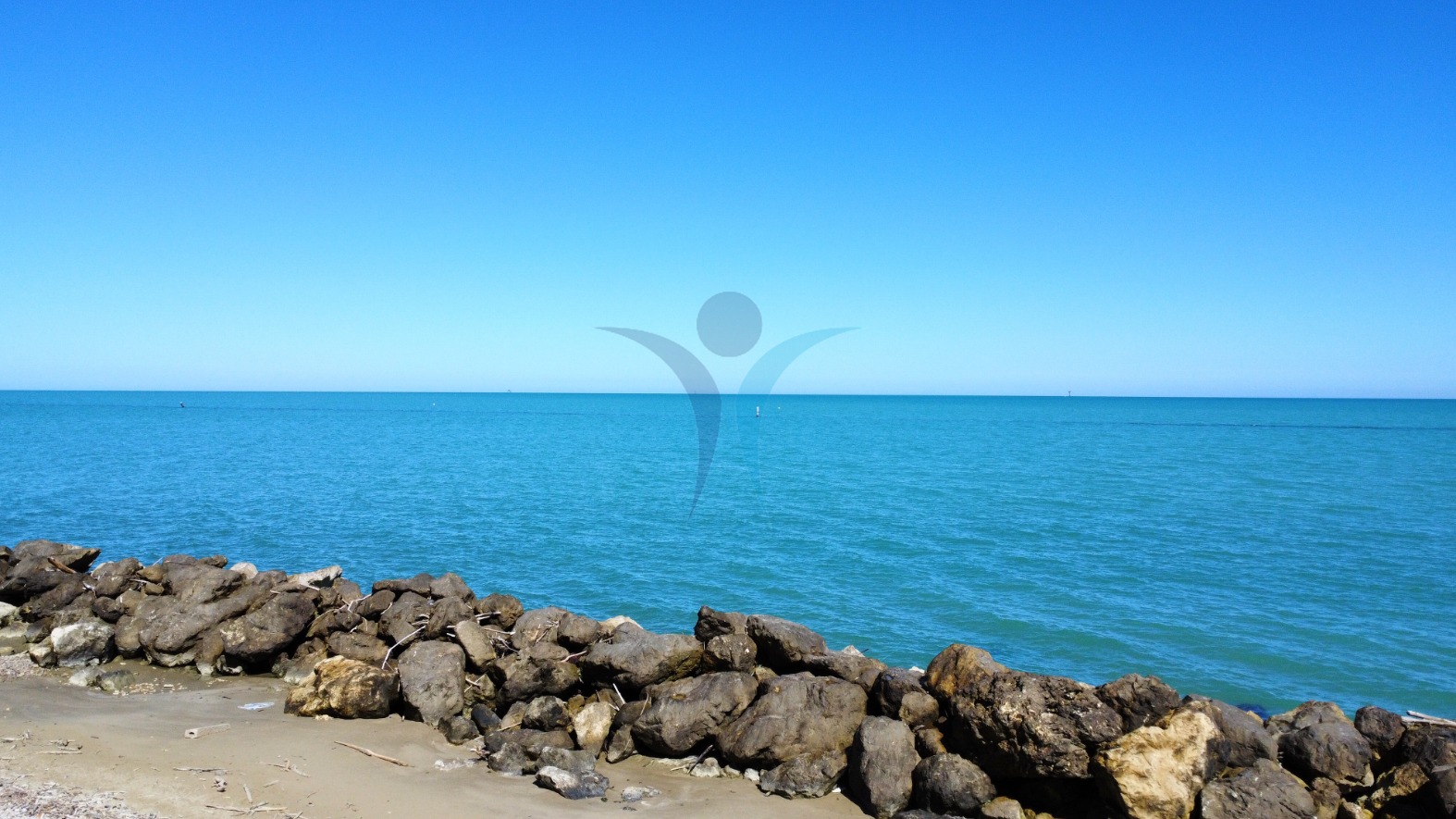 <span  class="uc_style_uc_tiles_grid_image_elementor_uc_items_attribute_title" style="color:#ffffff;">55944.jpg</span>