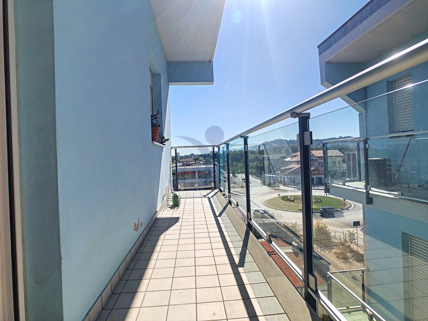 <span  class="uc_style_uc_tiles_grid_image_elementor_uc_items_attribute_title" style="color:#ffffff;">55954.jpg</span>