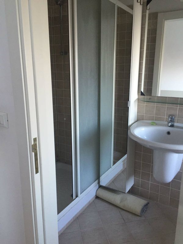 <span  class="uc_style_uc_tiles_grid_image_elementor_uc_items_attribute_title" style="color:#ffffff;">2552692134.jpg</span>