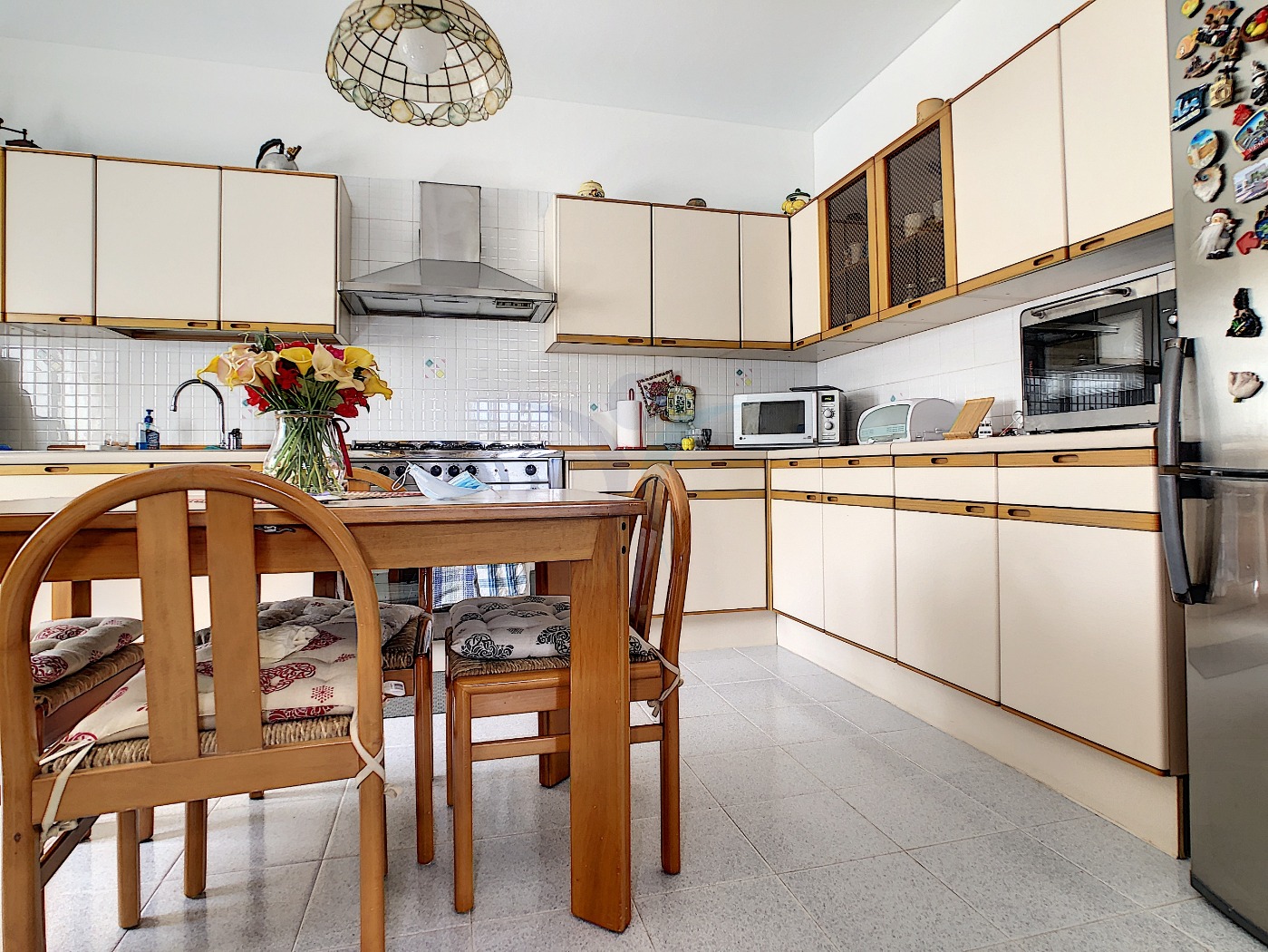 <span  class="uc_style_uc_tiles_grid_image_elementor_uc_items_attribute_title" style="color:#ffffff;">55608.jpg</span>