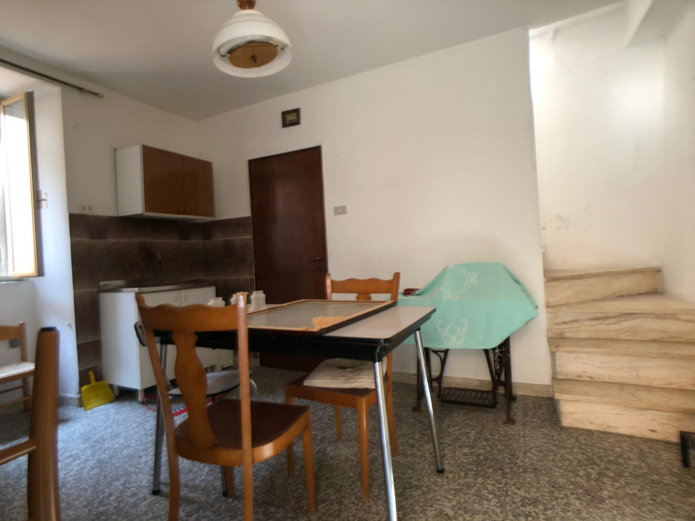 <span  class="uc_style_uc_tiles_grid_image_elementor_uc_items_attribute_title" style="color:#ffffff;">56104.jpg</span>