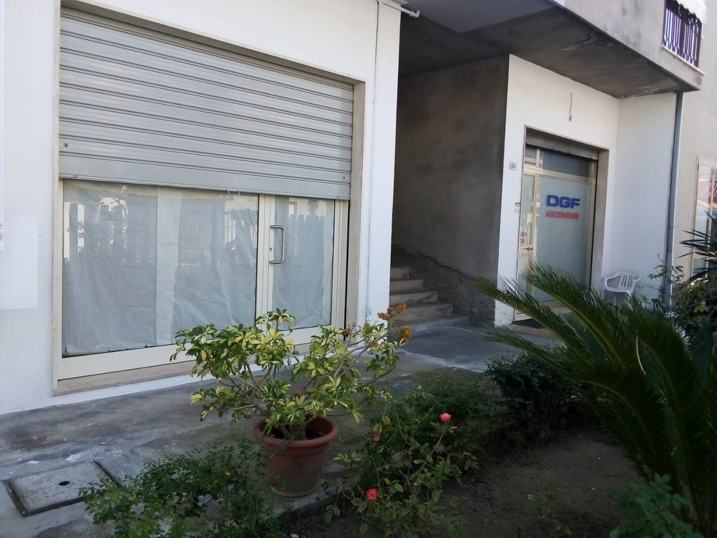 <span  class="uc_style_uc_tiles_grid_image_elementor_uc_items_attribute_title" style="color:#ffffff;">56181.jpg</span>