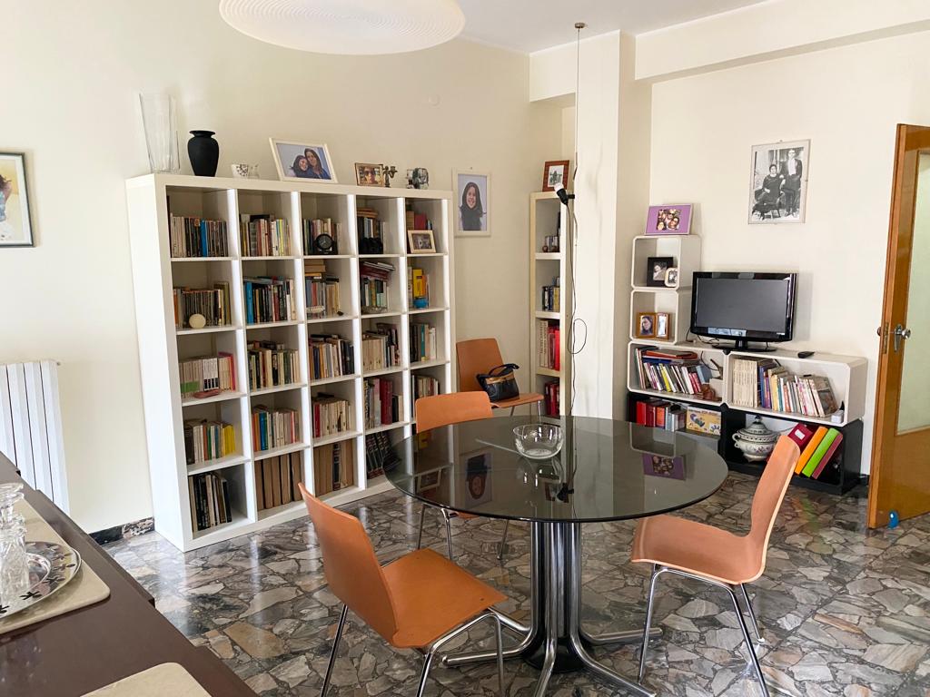 <span  class="uc_style_uc_tiles_grid_image_elementor_uc_items_attribute_title" style="color:#ffffff;">56420.jpg</span>