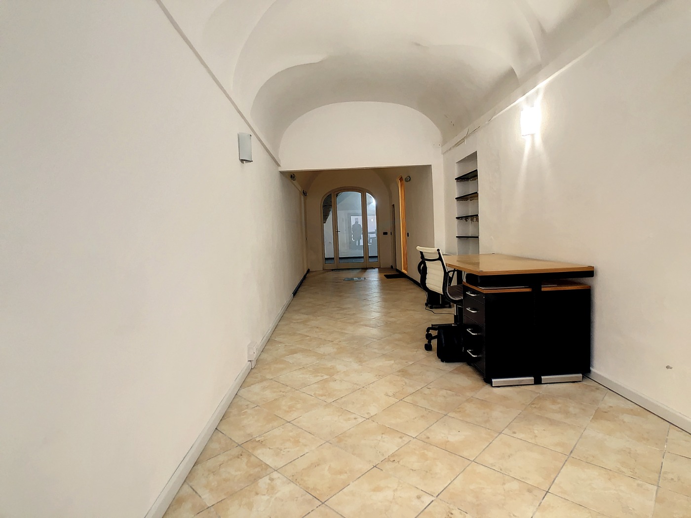 <span  class="uc_style_uc_tiles_grid_image_elementor_uc_items_attribute_title" style="color:#ffffff;">57160.jpg</span>