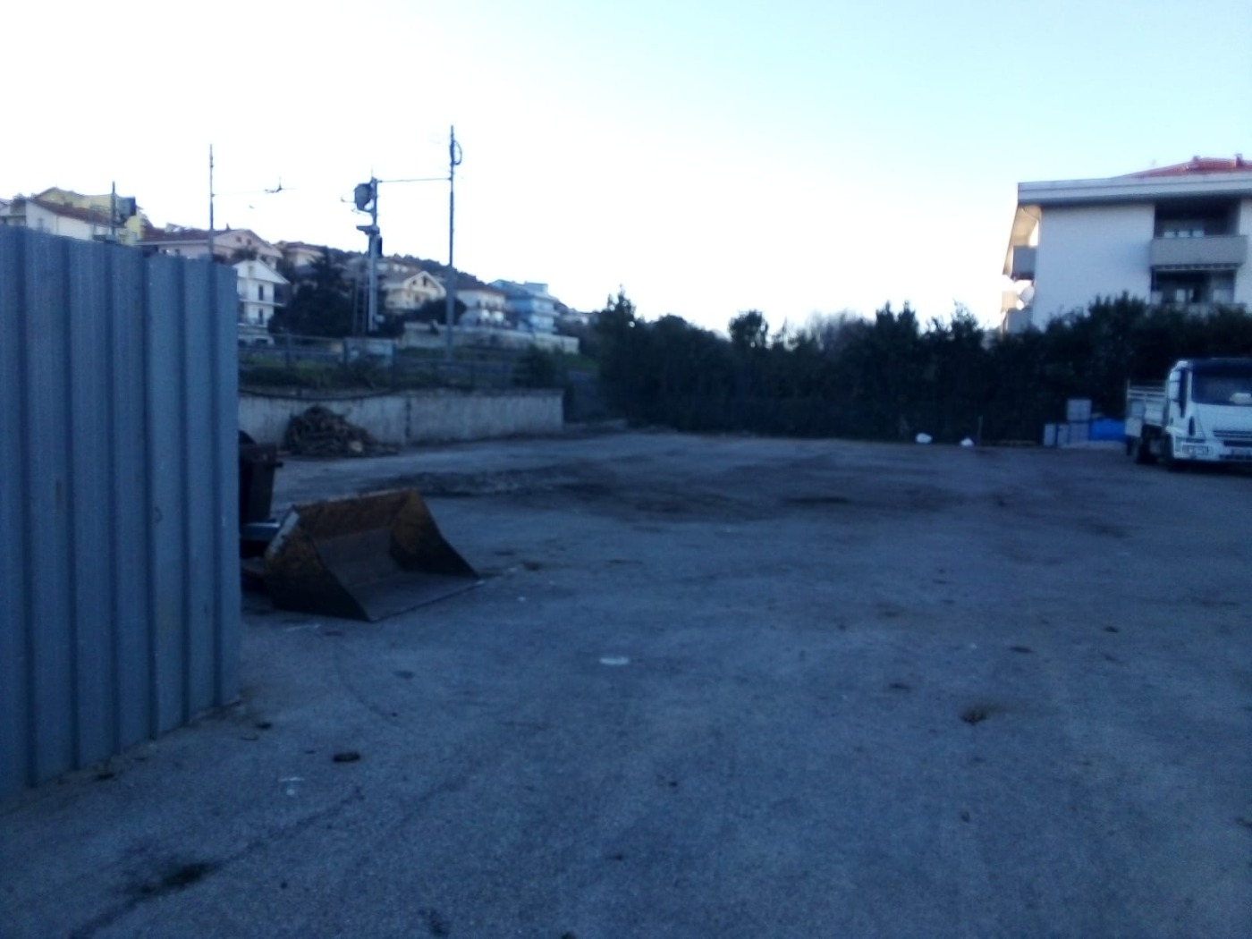 <span  class="uc_style_uc_tiles_grid_image_elementor_uc_items_attribute_title" style="color:#ffffff;">57110.jpg</span>