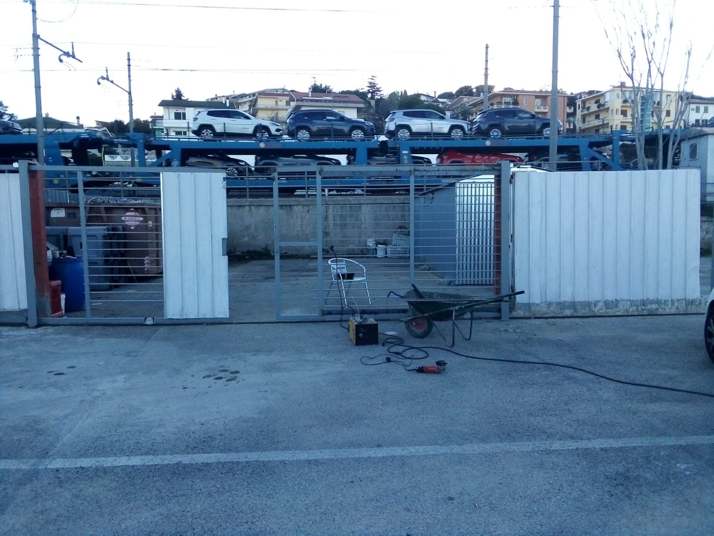 <span  class="uc_style_uc_tiles_grid_image_elementor_uc_items_attribute_title" style="color:#ffffff;">57111.jpg</span>