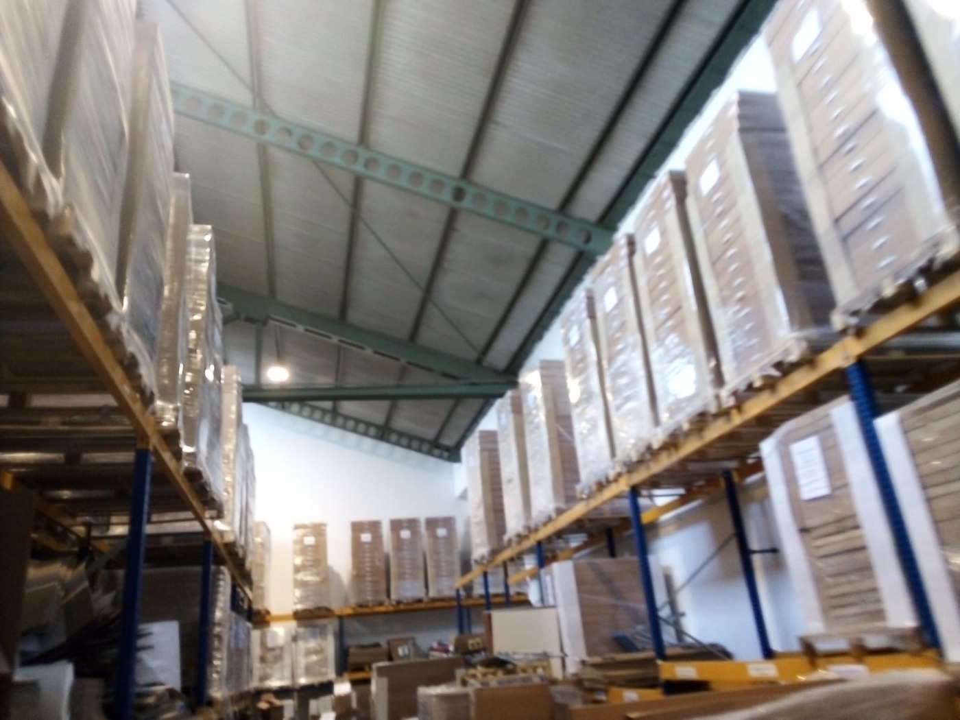 <span  class="uc_style_uc_tiles_grid_image_elementor_uc_items_attribute_title" style="color:#ffffff;">57594.jpg</span>