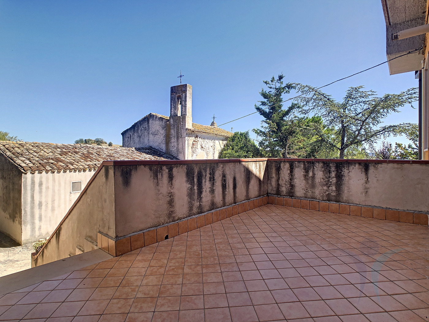 <span  class="uc_style_uc_tiles_grid_image_elementor_uc_items_attribute_title" style="color:#ffffff;">55680.jpg</span>