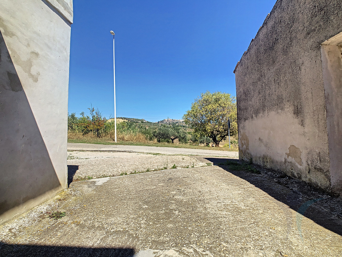 <span  class="uc_style_uc_tiles_grid_image_elementor_uc_items_attribute_title" style="color:#ffffff;">55683.jpg</span>