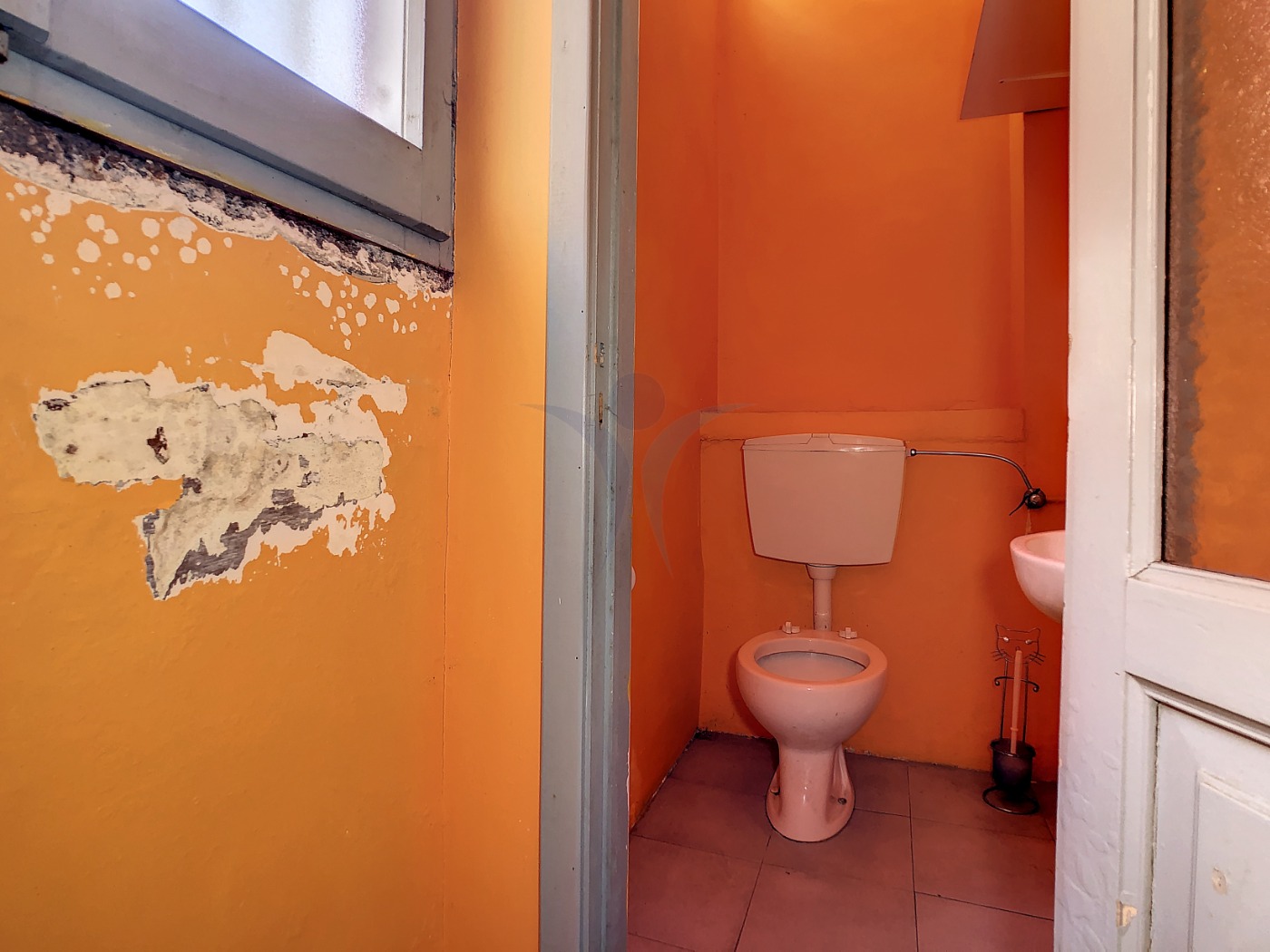 <span  class="uc_style_uc_tiles_grid_image_elementor_uc_items_attribute_title" style="color:#ffffff;">57260.jpg</span>