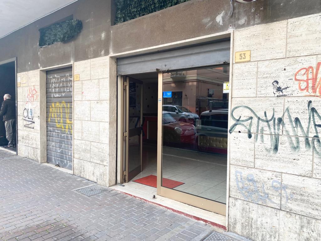 <span  class="uc_style_uc_tiles_grid_image_elementor_uc_items_attribute_title" style="color:#ffffff;">57633.jpg</span>