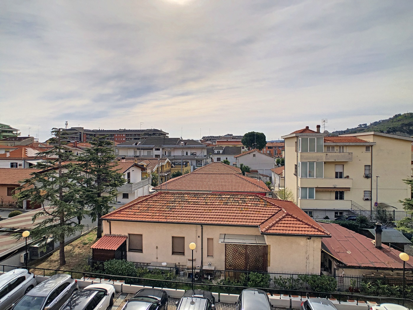 <span  class="uc_style_uc_tiles_grid_image_elementor_uc_items_attribute_title" style="color:#ffffff;">Appartamenti in ACQUISTO a Montesilvano</span>