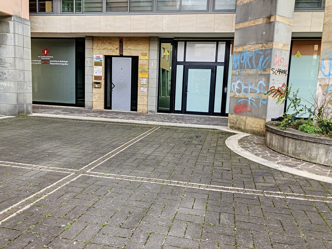 <span  class="uc_style_uc_tiles_grid_image_elementor_uc_items_attribute_title" style="color:#ffffff;">57681.jpg</span>