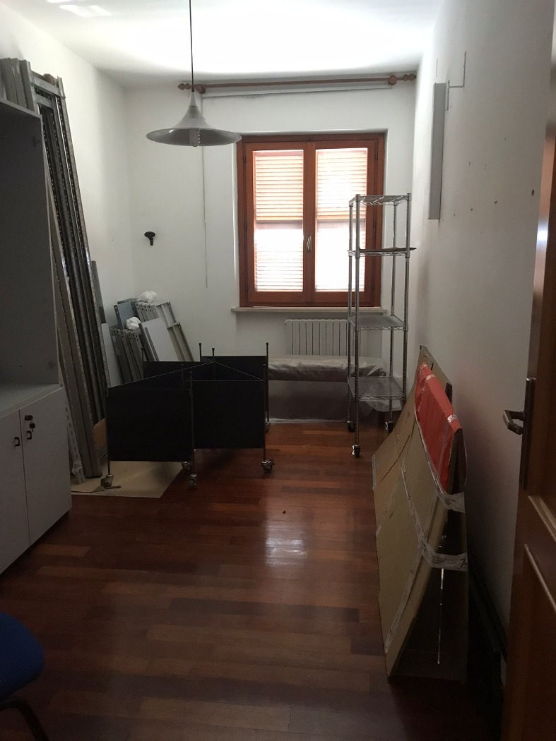 <span  class="uc_style_uc_tiles_grid_image_elementor_uc_items_attribute_title" style="color:#ffffff;">54841.jpg</span>