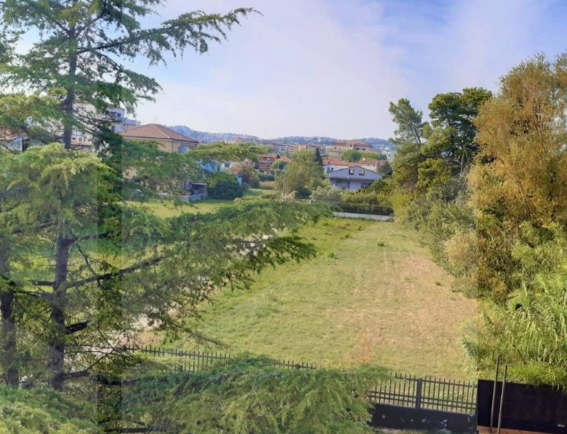 <span  class="uc_style_uc_tiles_grid_image_elementor_uc_items_attribute_title" style="color:#ffffff;">58035.jpg</span>