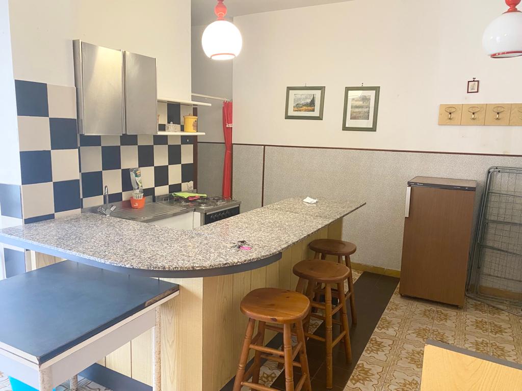 <span  class="uc_style_uc_tiles_grid_image_elementor_uc_items_attribute_title" style="color:#ffffff;">Casa-vacanze in LOCAZIONE a Montesilvano</span>