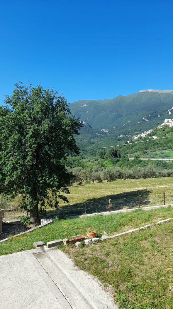 <span  class="uc_style_uc_tiles_grid_image_elementor_uc_items_attribute_title" style="color:#ffffff;">58110.jpeg</span>