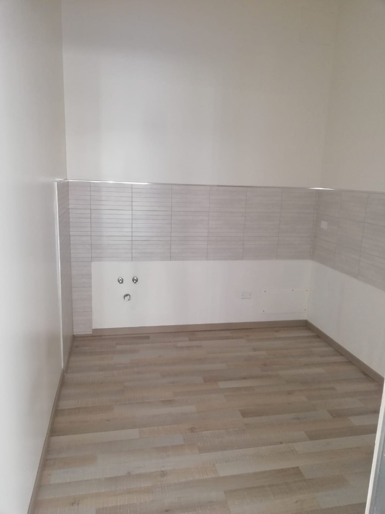 <span  class="uc_style_uc_tiles_grid_image_elementor_uc_items_attribute_title" style="color:#ffffff;">54084.jpg</span>