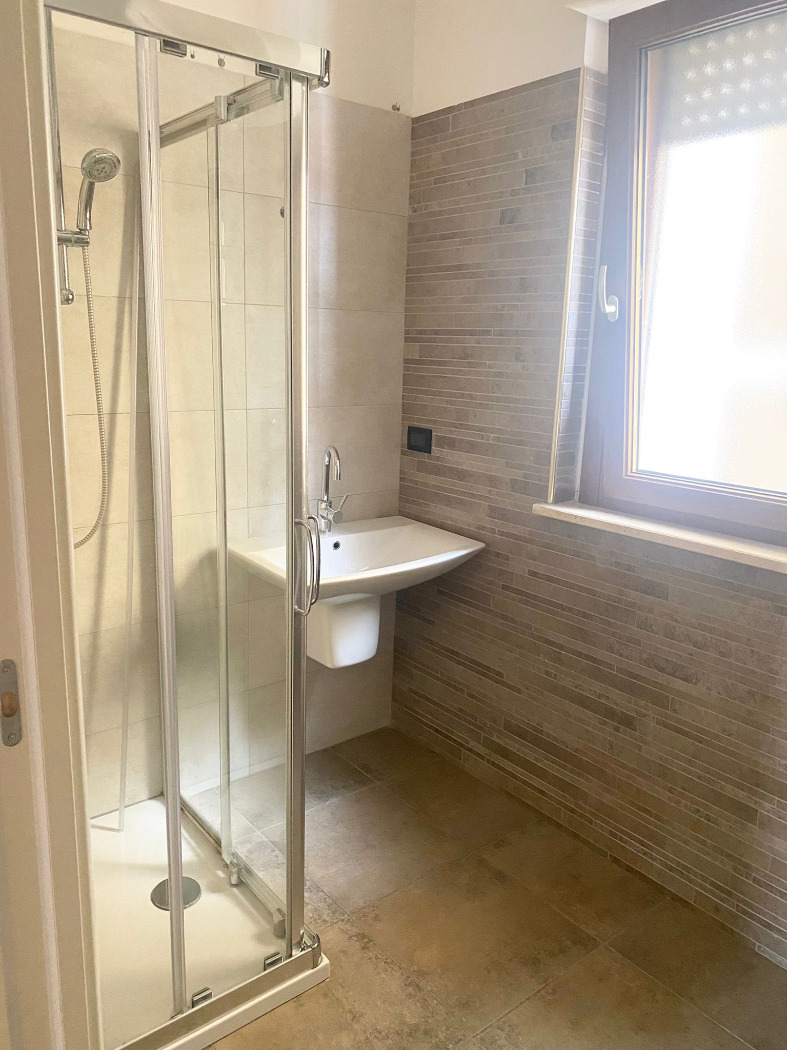 <span  class="uc_style_uc_tiles_grid_image_elementor_uc_items_attribute_title" style="color:#ffffff;">58265.jpg</span>