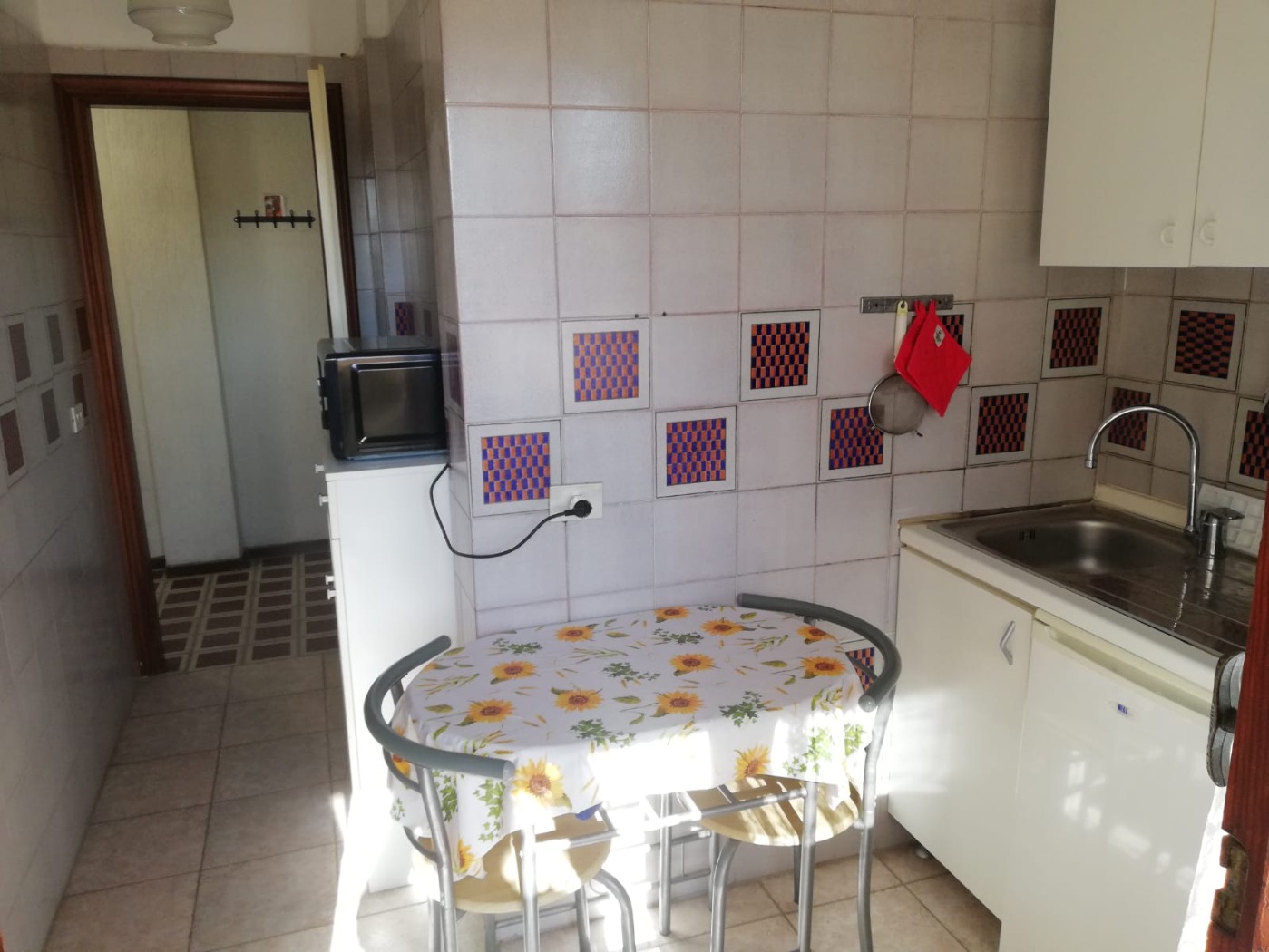 <span  class="uc_style_uc_tiles_grid_image_elementor_uc_items_attribute_title" style="color:#ffffff;">56167.jpg</span>