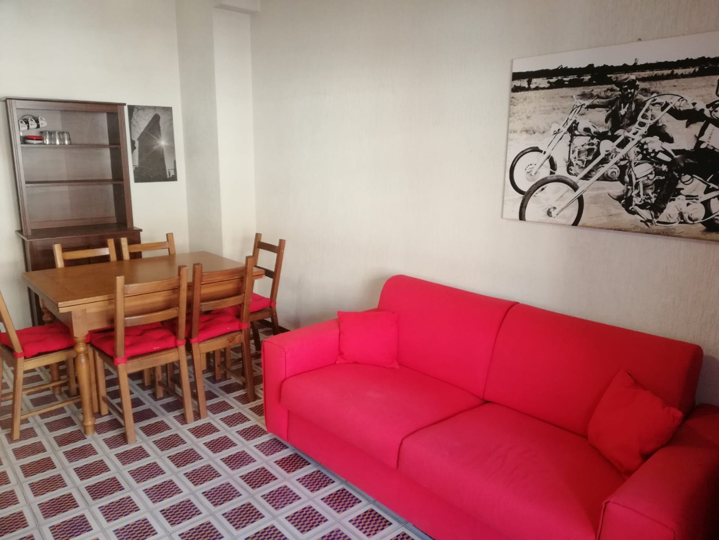 <span  class="uc_style_uc_tiles_grid_image_elementor_uc_items_attribute_title" style="color:#ffffff;">56172.jpg</span>