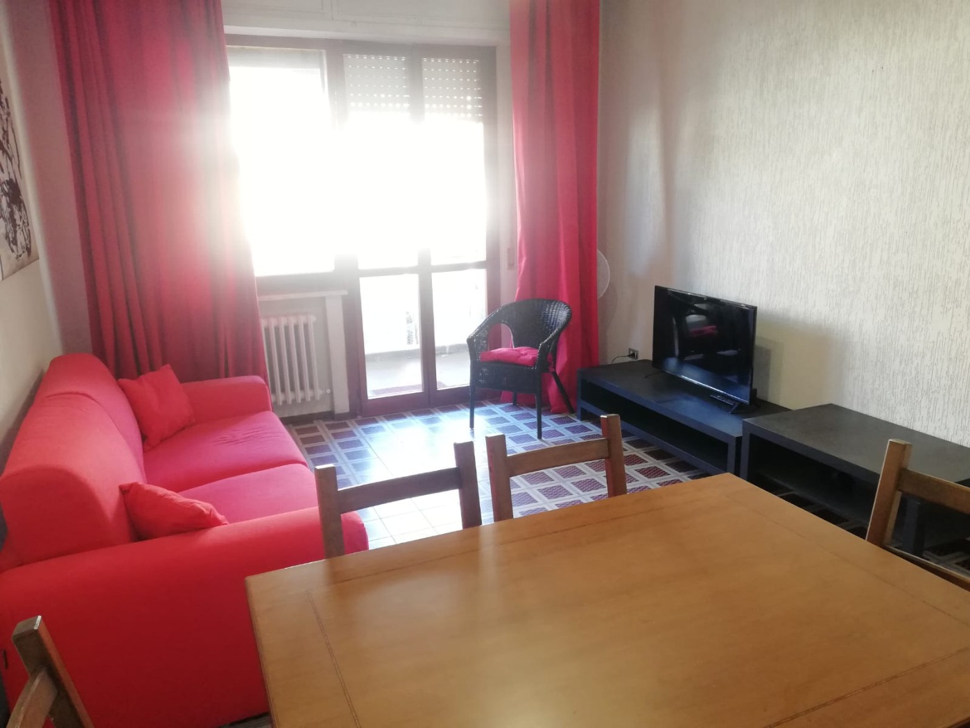 <span  class="uc_style_uc_tiles_grid_image_elementor_uc_items_attribute_title" style="color:#ffffff;">56173.jpg</span>