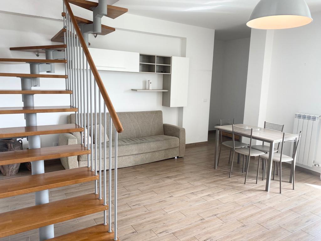 <span  class="uc_style_uc_tiles_grid_image_elementor_uc_items_attribute_title" style="color:#ffffff;">58333.jpg</span>