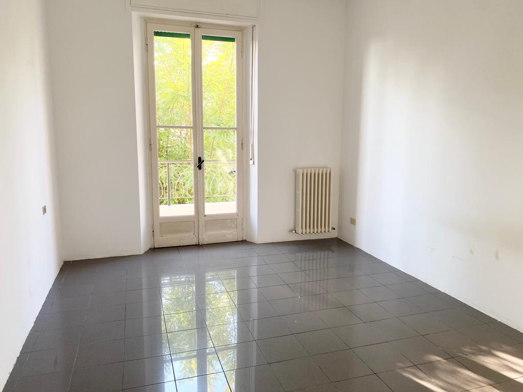 <span  class="uc_style_uc_tiles_grid_image_elementor_uc_items_attribute_title" style="color:#ffffff;">58387.jpeg</span>