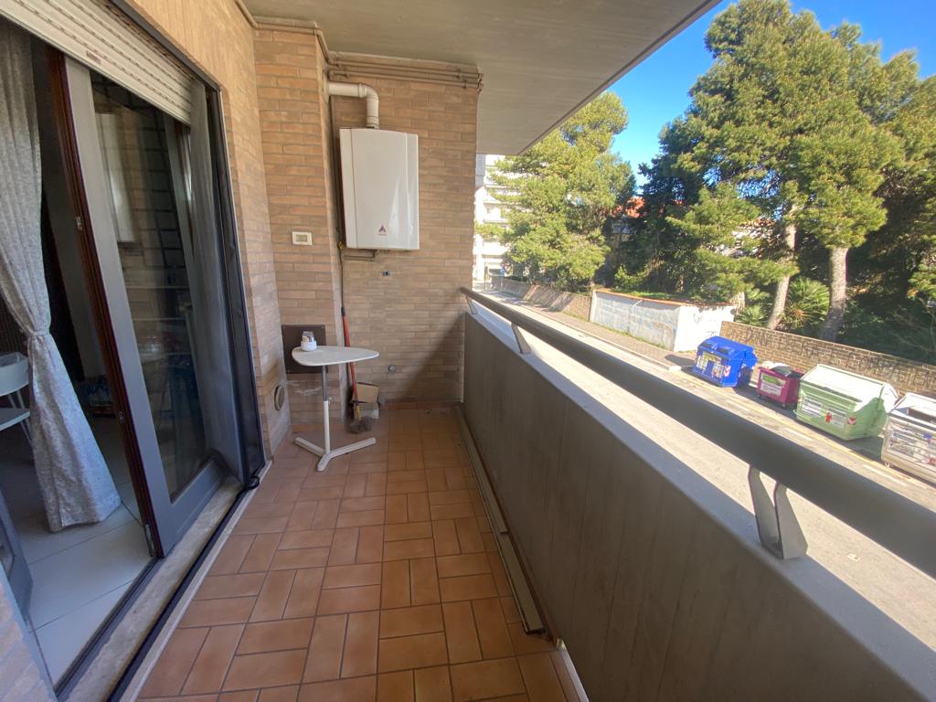 <span  class="uc_style_uc_tiles_grid_image_elementor_uc_items_attribute_title" style="color:#ffffff;">58438.jpg</span>