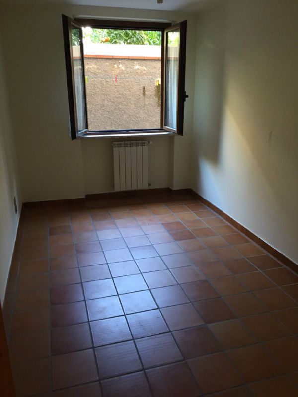 <span  class="uc_style_uc_tiles_grid_image_elementor_uc_items_attribute_title" style="color:#ffffff;">682310531.jpg</span>