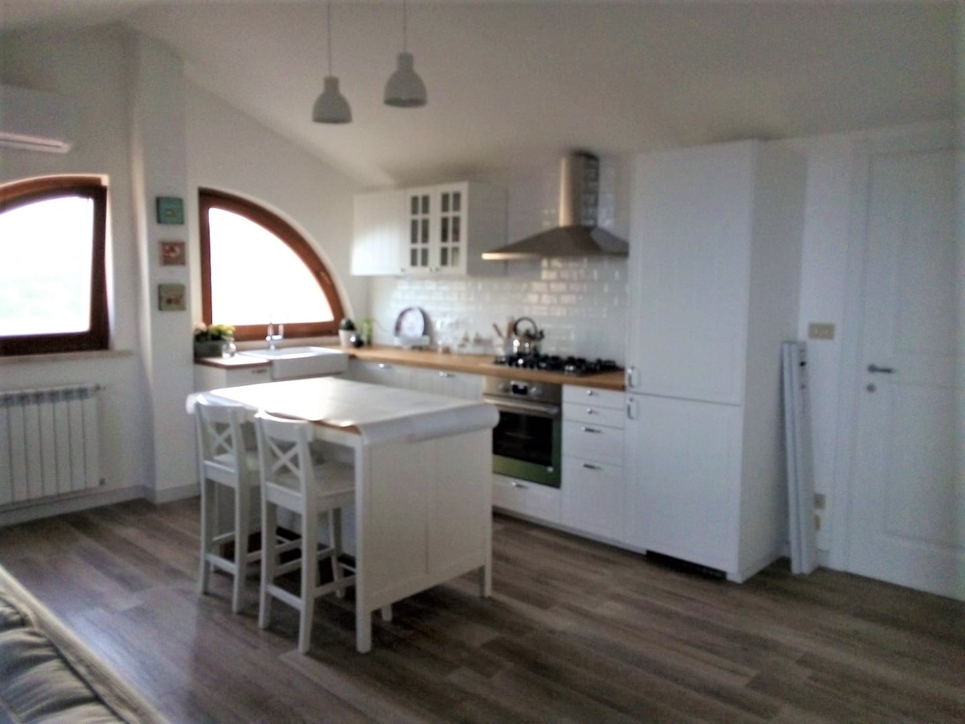 <span  class="uc_style_uc_tiles_grid_image_elementor_uc_items_attribute_title" style="color:#ffffff;">58447.jpg</span>