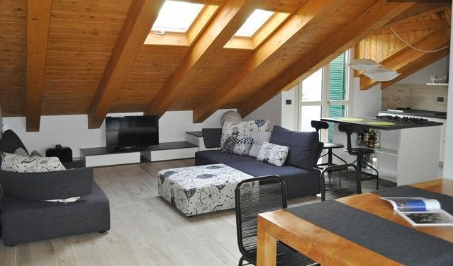 <span  class="uc_style_uc_tiles_grid_image_elementor_uc_items_attribute_title" style="color:#ffffff;">19039.jpg</span>