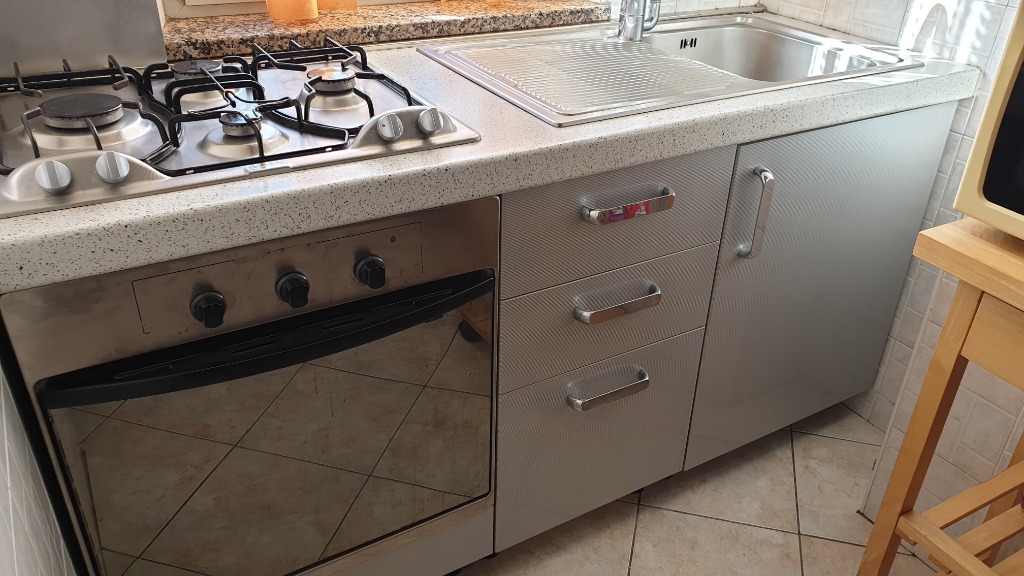 <span  class="uc_style_uc_tiles_grid_image_elementor_uc_items_attribute_title" style="color:#ffffff;">19145.jpg</span>