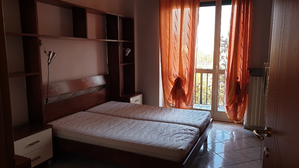 <span  class="uc_style_uc_tiles_grid_image_elementor_uc_items_attribute_title" style="color:#ffffff;">19146.jpg</span>