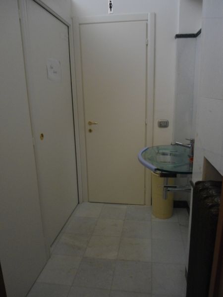 <span  class="uc_style_uc_tiles_grid_image_elementor_uc_items_attribute_title" style="color:#ffffff;">20100.jpg</span>