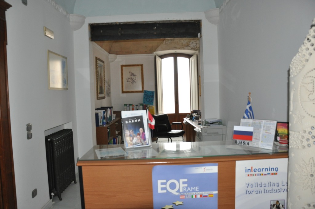 <span  class="uc_style_uc_tiles_grid_image_elementor_uc_items_attribute_title" style="color:#ffffff;">20113.jpg</span>