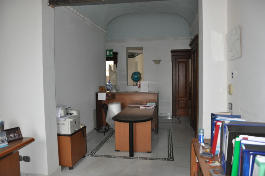 <span  class="uc_style_uc_tiles_grid_image_elementor_uc_items_attribute_title" style="color:#ffffff;">20115.jpg</span>