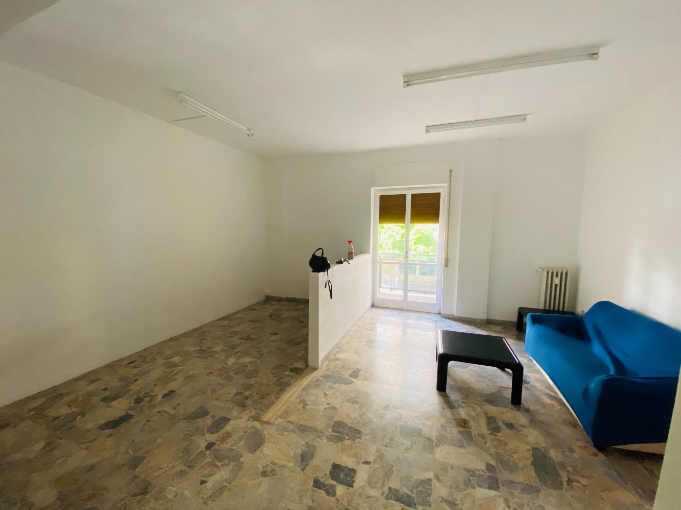 <span  class="uc_style_uc_tiles_grid_image_elementor_uc_items_attribute_title" style="color:#ffffff;">20738.jpg</span>