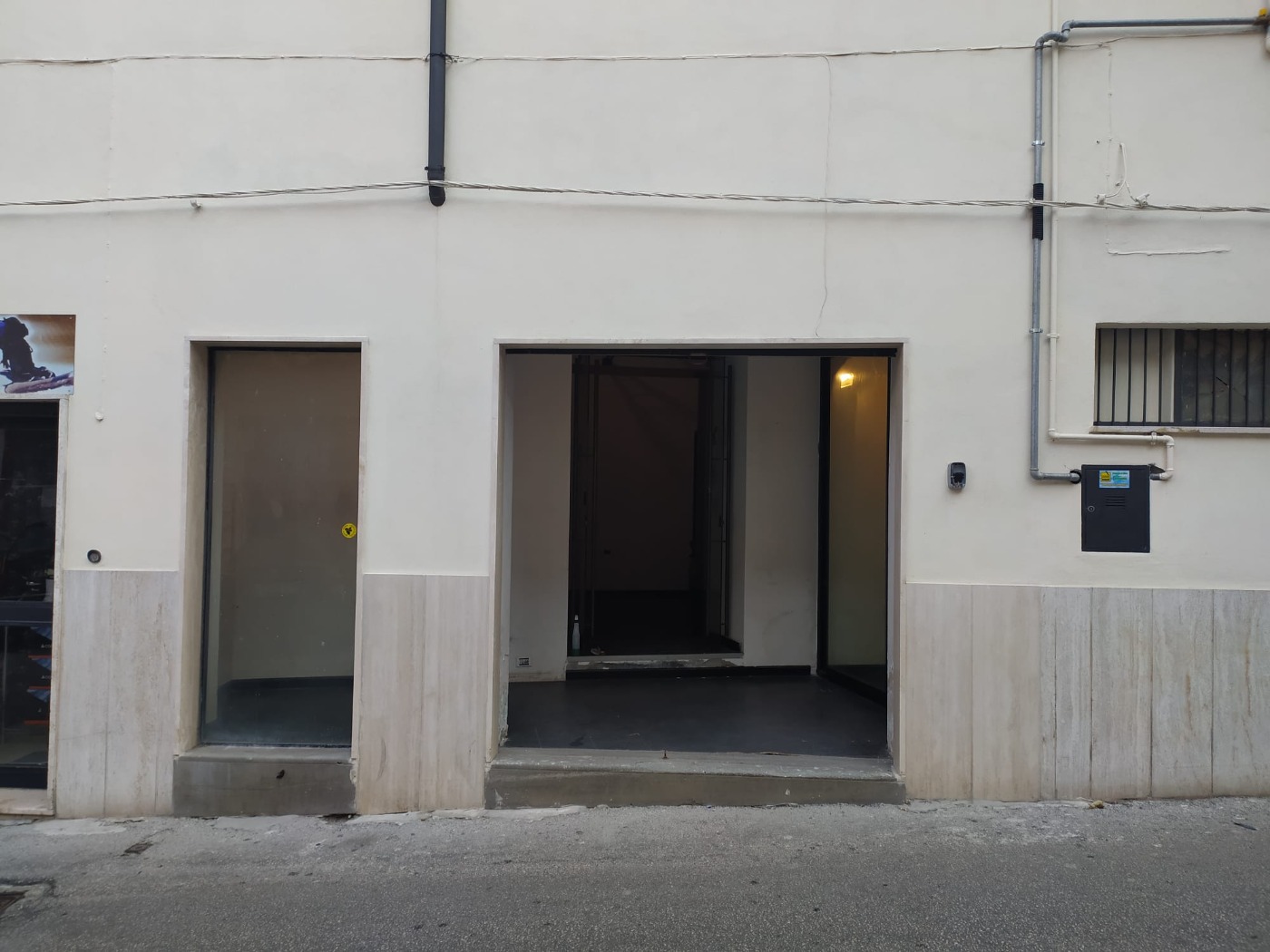 <span  class="uc_style_uc_tiles_grid_image_elementor_uc_items_attribute_title" style="color:#ffffff;">20767.jpg</span>