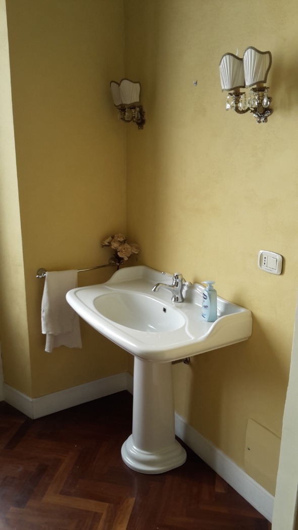 <span  class="uc_style_uc_tiles_grid_image_elementor_uc_items_attribute_title" style="color:#ffffff;">24036.jpg</span>