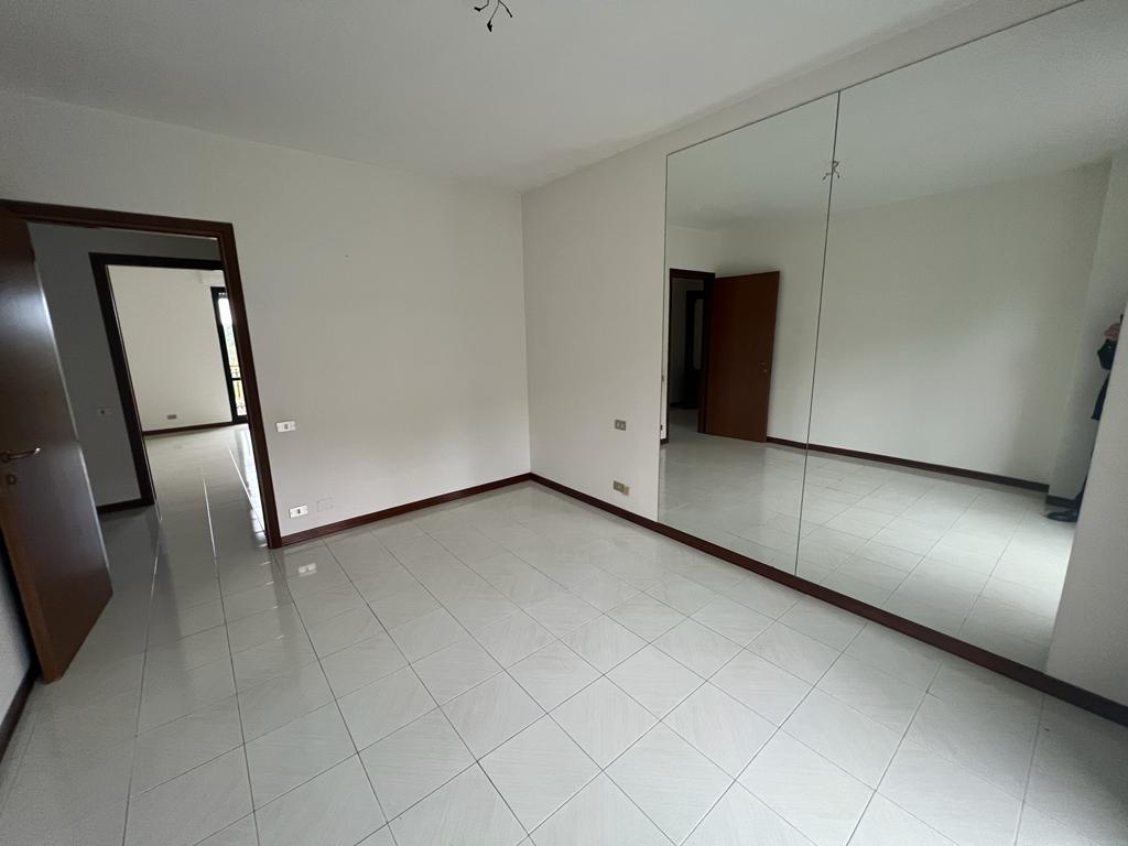 <span  class="uc_style_uc_tiles_grid_image_elementor_uc_items_attribute_title" style="color:#ffffff;">24731.jpeg</span>