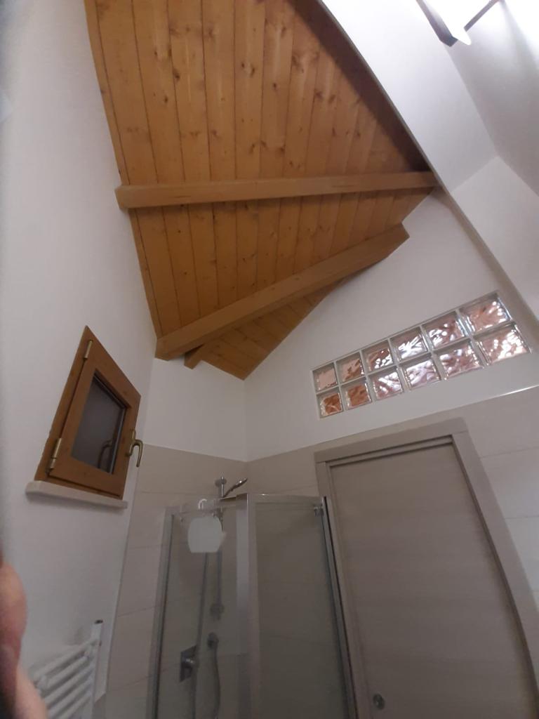 <span  class="uc_style_uc_tiles_grid_image_elementor_uc_items_attribute_title" style="color:#ffffff;">24757.jpeg</span>